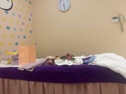 -蕾蕾美颜美容美体