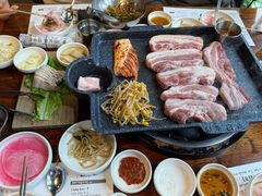 -Dombe豚(黑猪肉街店)