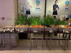 -海口绿发希尔顿酒店-田园汇自助餐·三文鱼·海鲜