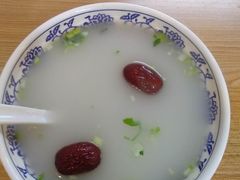 -大耳公曹氏驴肉包子铺(三八店)