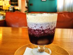 芝芝葡萄-几静cafe(基湖店)