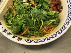 -梅溪·小伙子干挑面(安吉总店)