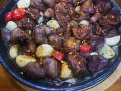 -老东镇啤酒屋海鲜加工·蒸汽海鲜·海鲜烧烤(台东店)