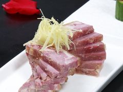 镇江肴肉-俊江南时尚创意餐厅