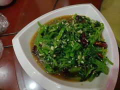 -俺家菜馆(百里峡店)