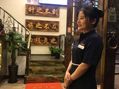 -莱仪堂艾灸经络养生馆(宜川路店)