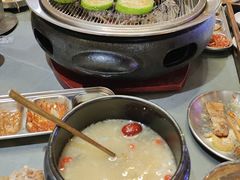 -围炉肉舍•炭烤活鳗•丹东海鲜烤肉(步行街店)