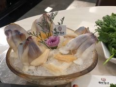 小象鼻蚌-围炉夜话·潮汕卤水火锅(榕江店)