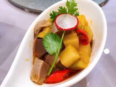 -御花园·粤菜·海鲜火锅(中山公园店)