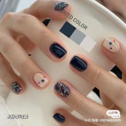 -安吉拉·纤纤玉指美甲美睫创意中心