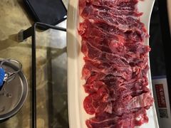 -左庭右院鲜牛肉火锅(金山万达店)