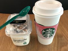 -星巴克(西安机场1店T3到达店)