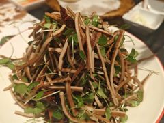 -京尊烤鸭店JINGZUN(春秀路店)