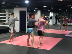 -FIGHTMAN格斗俱乐部(长宁临空店)