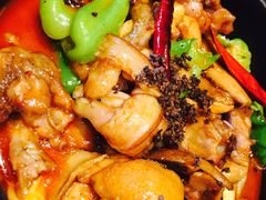 -云海肴·汽锅鸡·云南菜(天山百盛优客店)