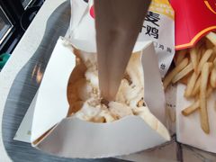 桂花酿风味年糕麦旋风-麦当劳(铜锣湾店)