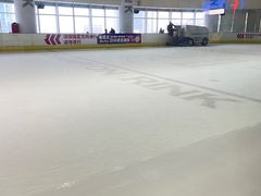 -冠军冰场CHAMPION RINK(百联又一城店)