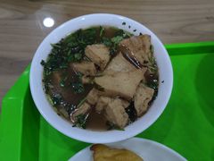 -护国寺小吃店(红莲南路店)