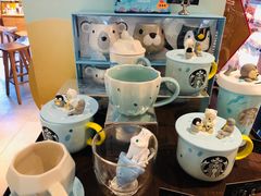 零售区-星巴克臻选(莘庄仲盛店)