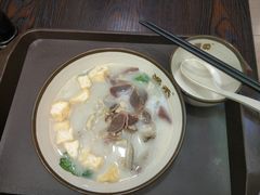 -鸭味先老鸭粉丝馆(瑞金路二号四号小区店)