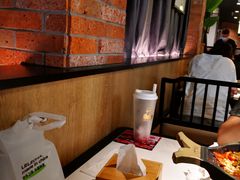 大堂-江边城外烤全鱼(世茂广场店)