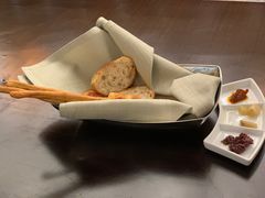 -卡佩罗意大利餐厅及酒吧Al Cappello Trattoria