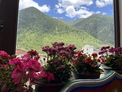 -四姑娘山阿巴郎·藏式花园餐厅