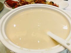 -上海青松城大酒店