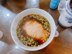 红汤面底-裕兴记•蟹黄面馆(人民广场店)