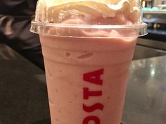 伊顿草莓-COSTA COFFEE(上海月星环球港店)