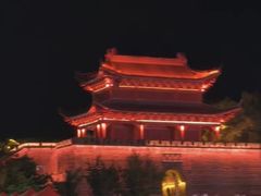 -巴陵广场