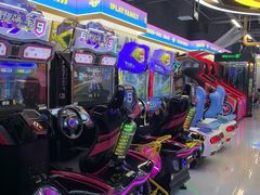 -爱玩嘉年华(龙湖曲江天街店)