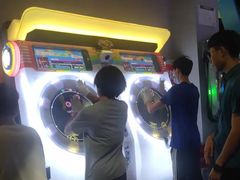 -反斗乐园π·电玩·高空拓展·蹦床(龙华天虹店)