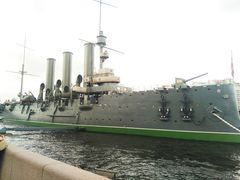 -阿芙乐尔号巡洋舰