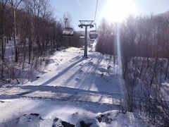 -亚布力新体委滑雪场
