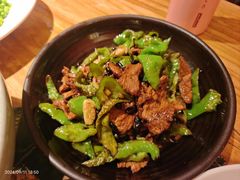 -新白鹿餐厅(银泰西湖文化广场店)