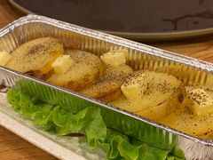-炼火烤肉店