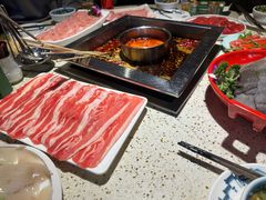 -二荆条·蜀鲜汇城市森林火锅