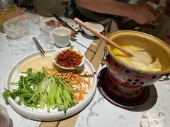 -关东小磨东北菜(漕河泾印象城店)