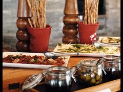 -锦厨国际自助餐厅 · 云端景观 (昆明索菲特大酒店)