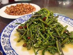 -邱二餐馆
