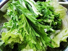 -黄利砖万峰林布依特色酸笋牛肉馆