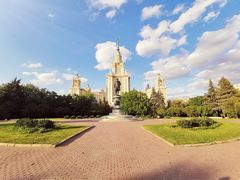 -莫斯科大学