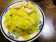 焯白菜-老爆肚满五香烧牛羊肉