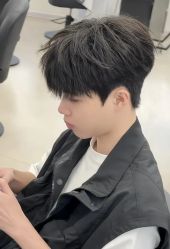 -藤野造型烫发染发