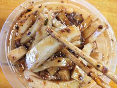 -八一路好吃街(雨田商务大厦店)