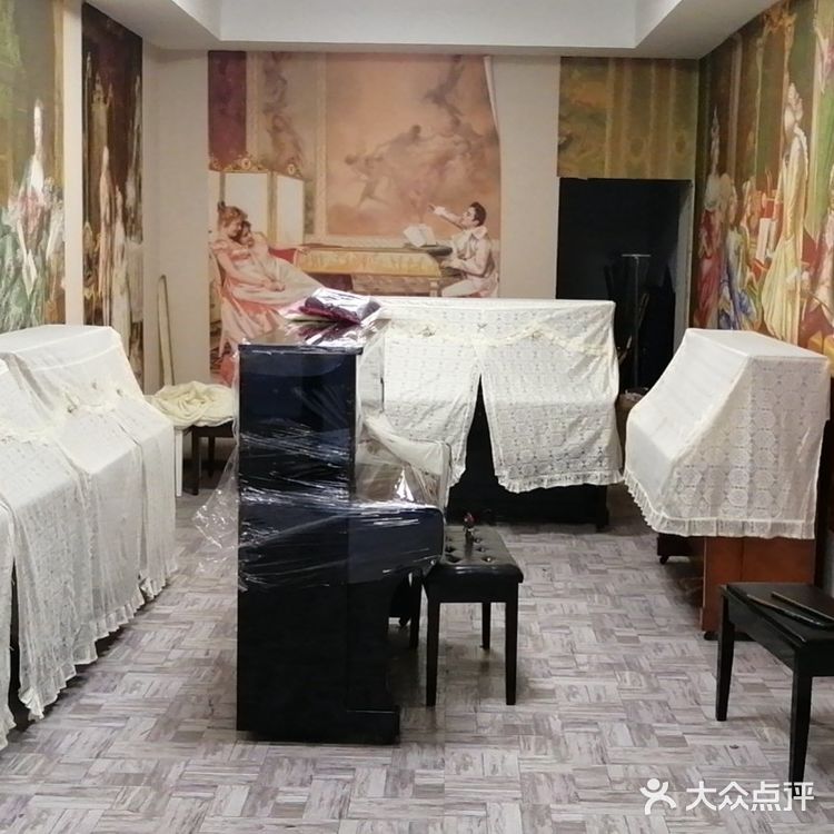 钢琴，教育机构