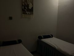 -艾益生活馆·匠心推拿·精油·足道(海岸城店)