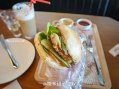 辣味炸鸡汉堡-COMMUNE幻师(上邦百汇城店)