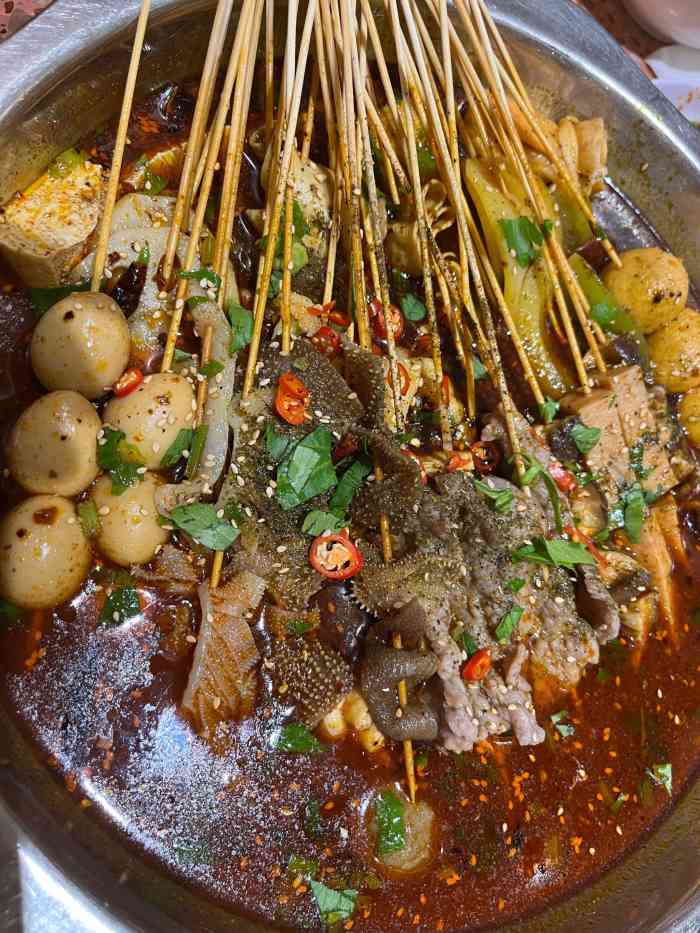介家有料串串香(巴黎春天天山路店)-"一般吧,味道没什么特色,红料理的